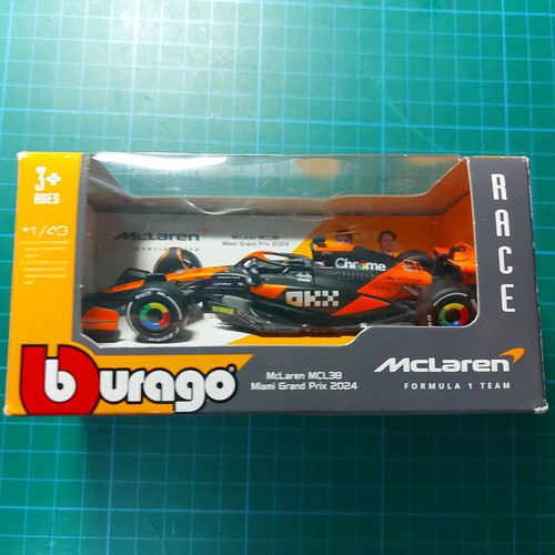 Maclaren miniature like new