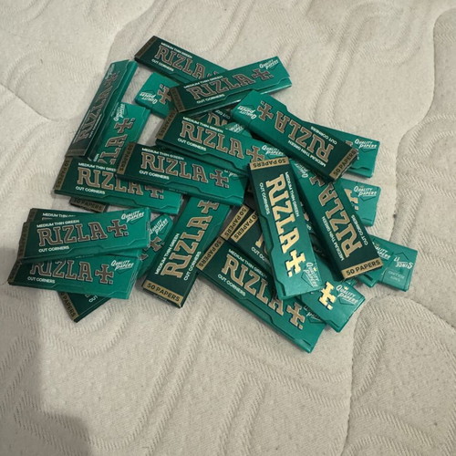 Rizla rolling papers new, pack of 24