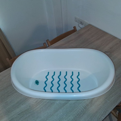 Baby bath white anti-slip with cap used