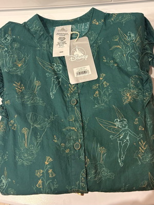 Disney Disneyland shirt with Tinkerbell design new, size M, green