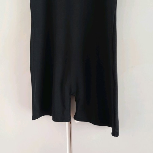 Black bodysuit like new, one size
