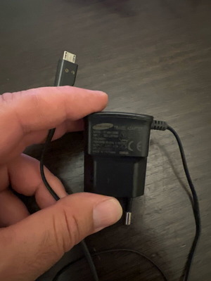 Samsung Travel Adapter charger with Micro-USB cable used