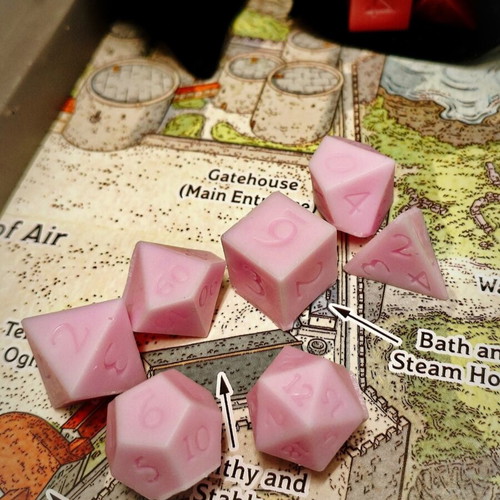 Wax melts dice-shaped set inspired by Dungeons and Dragons, new