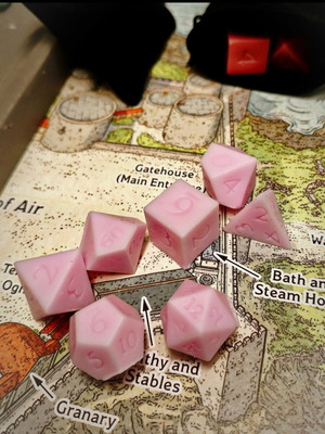 Wax melts dice-shaped set inspired by Dungeons and Dragons, new
