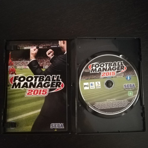 FIFA16 PS4 and Football Manager 2015 PC in very good condition