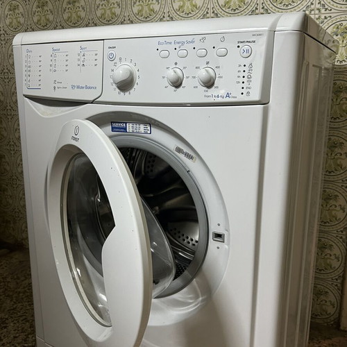 Indesit IWC60851 washing machine 6kg A+ class like new