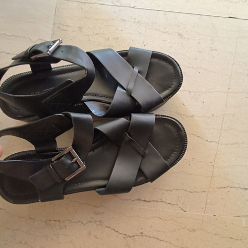 Pull & Bear platform sandals like new, size 38, black