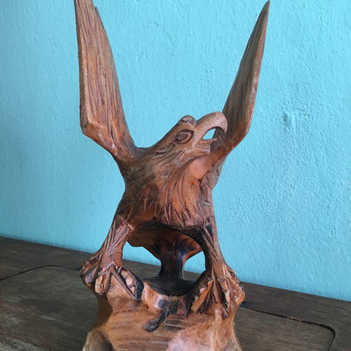 Wooden eagle 31cm with three scratches