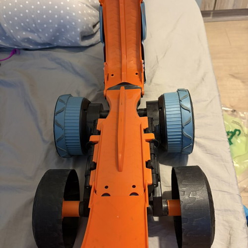 Hot Wheels remote control car like new, USB rechargeable, track convertible