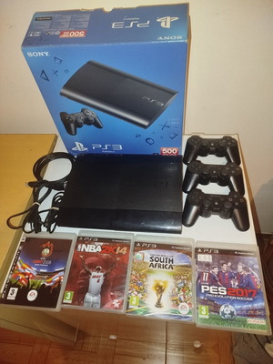 PS3 Super Slim 12GB κονσόλα με 4 παιχνίδια και 3 χειριστήρια