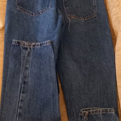 Jean with straight fit, relaxed comfortable, like new, size M
