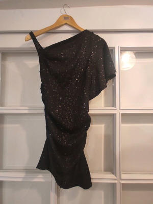 Sequin dress like new, black, asymmetric shoulder