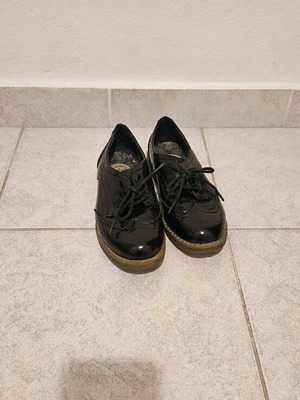 Oxford women's shoes size 37 used, black