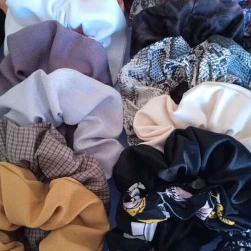 Scrunchies new, stock lot of 1500 pieces