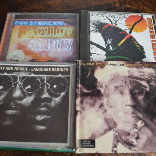 Reggae CD collection like new