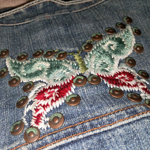 Denim jacket embroidered butterfly like new