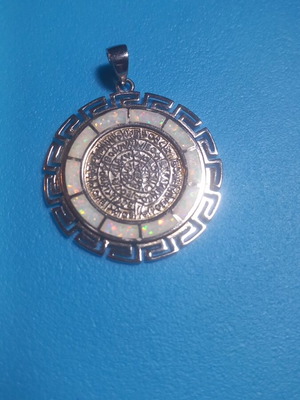 Silver double-sided pendant 925° with white opal and Phaistos disc and meander new