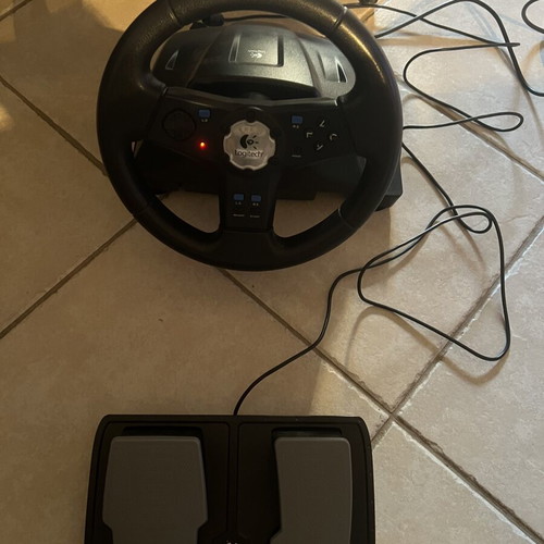 Racing wheel and pedals for PlayStation 2 like new with box and papers