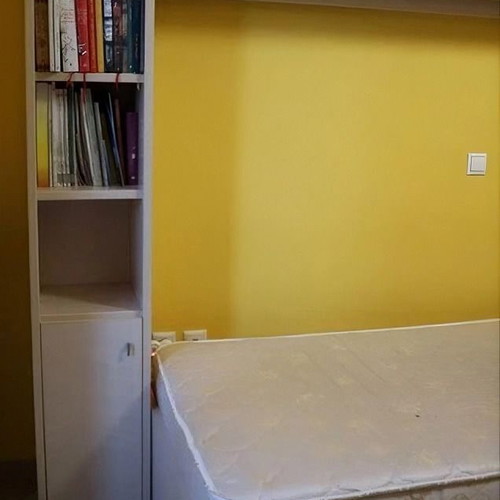Neoset bedroom set like new with beds and bookshelf