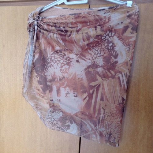 Lise Charmel Antigel set new, underwear small fits medium to large