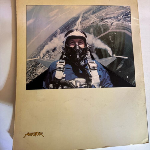 General Dynamics F-16 Fighting Falcon Aerograph 1 book like new with vinyl
