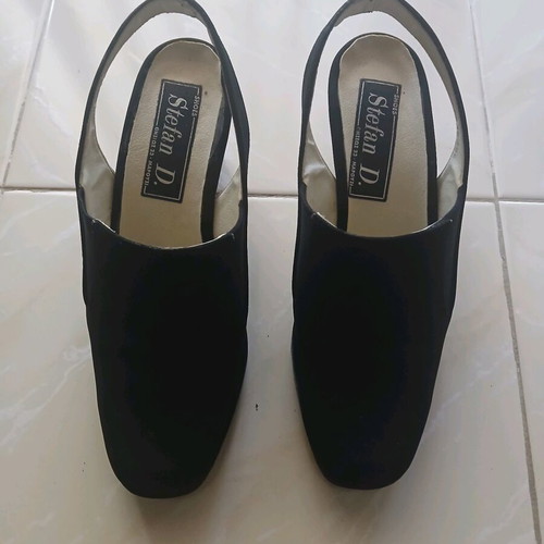 Suede pumps black used Stefan D. size 37