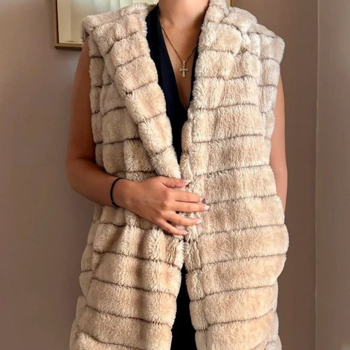 Women's fur vest like new, size M / 38 / 10
