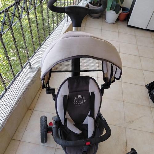 Byox tricycle like new