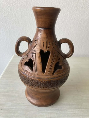 Παλιό χειροποίητο κεραμικό Μετέωρα σαν καινούργιο