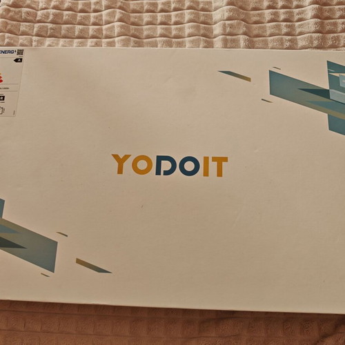 YODOIT PTM15 15.6" Full HD IPS portable monitor new, full set