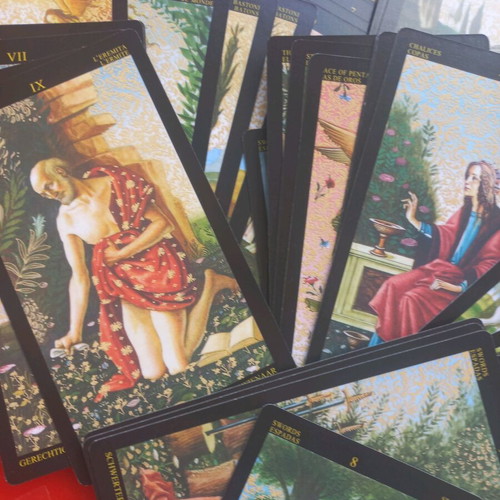 Botticelli collectible tarot deck like new