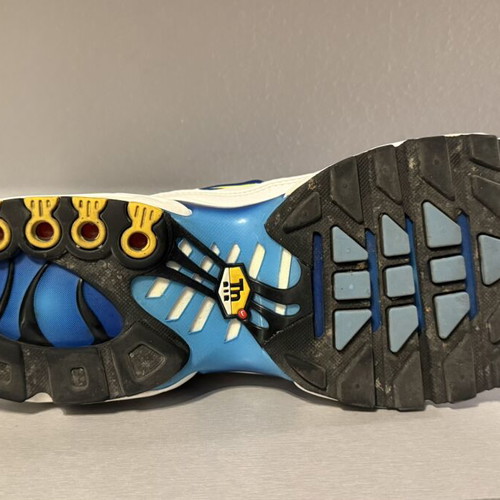 Nike Air Max Plus TN sneakers like new, size 45, white and blue