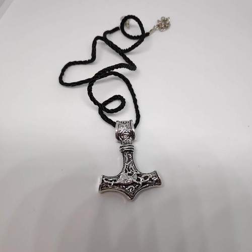 Thor's Hammer Pendant Necklace like new, silver metal with adjustable cord