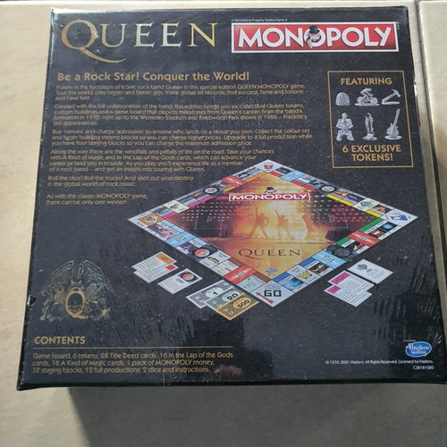 Monopoly Queen 2021 board game new