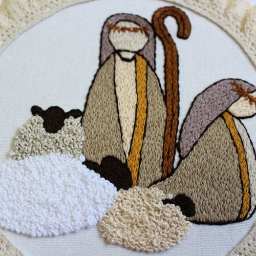 Shepherds with 3D embroidered lambs, 15cm, new