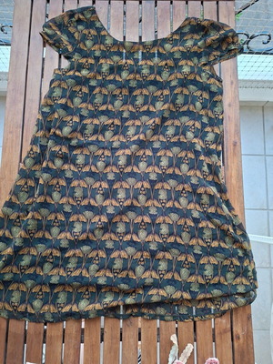 Helmi mini dress with Art Nouveau floral pattern, dark green and brown