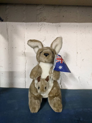 Authentic Jumbuck plush kangaroo like new