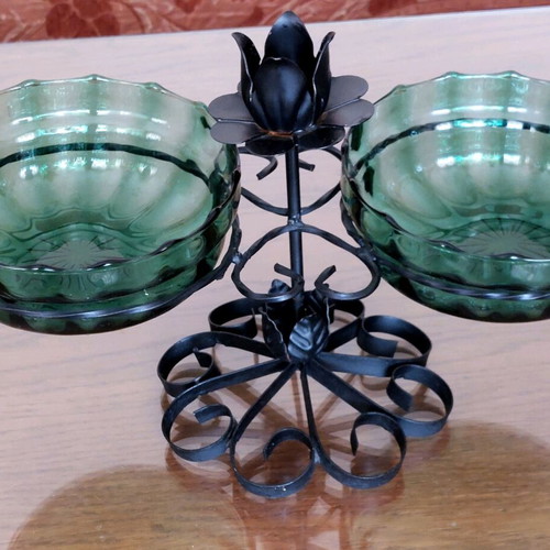 Vintage glassware like new with decorative and functional features