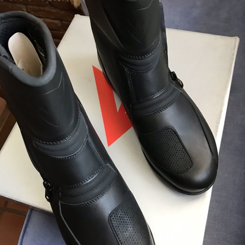 Dainese Night Hawk C2 Goretex Boots new, leather, size 42, black