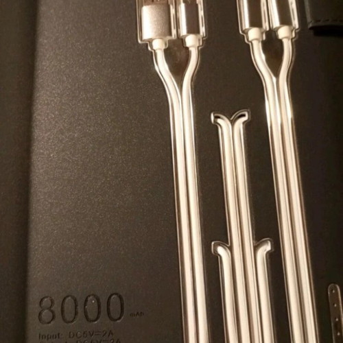 Notebook powerbank 8000mAh with box and 4 cables