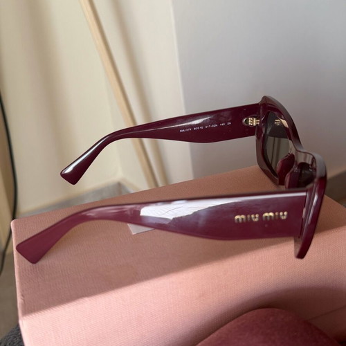 MiuMiu Sunglasses like new, red burgundy