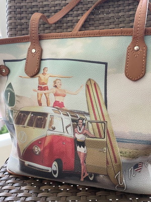 Y Not? shoulder bag used with summer pattern white and red