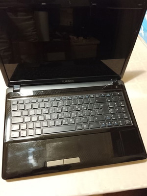 Turbo-X w253 Core i3 8GB RAM SSD употребяван лаптоп с Windows 10