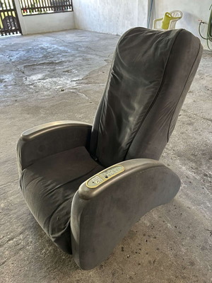 Massage armchair with programs