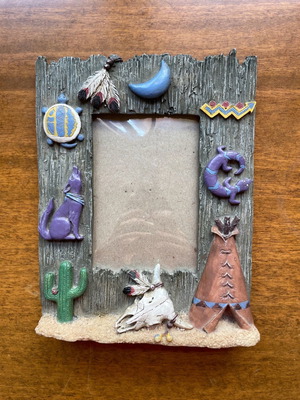 Παιδική κορνίζα μεταχειρισμένη σε άριστη κατάσταση, πάνω από 20 ετών