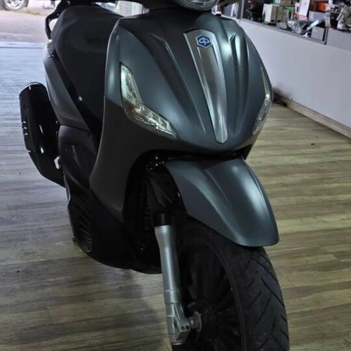 Piaggio Beverly 2015 scooter used, 48,000 km, excellent condition