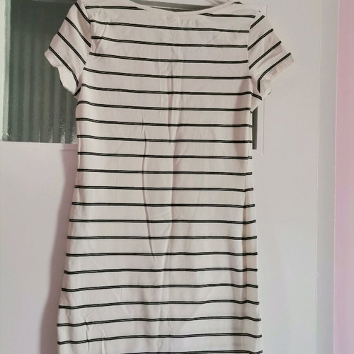 HNM dress size Small with black stripes like new