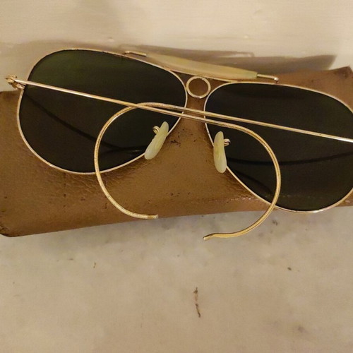 Ray Ban Bullet Hole Aviator sunglasses Bausch & Lomb lenses, made in USA, vintage