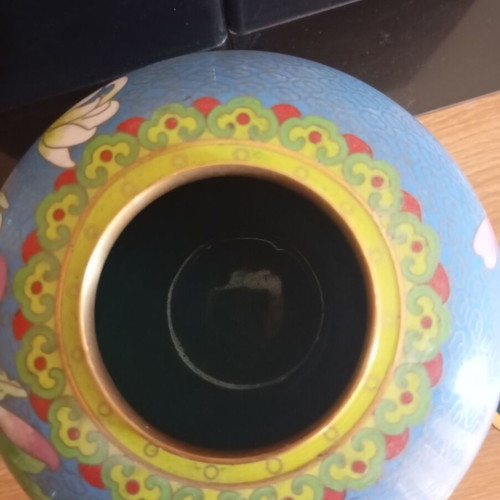 Vintage Chinese Cloisonné Vase with Lid and Wooden Base, 14cm