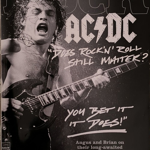 Classic Rock περιοδικό Νοέμβριος 2008 με Angus Young AC/DC σαν καινούργιο